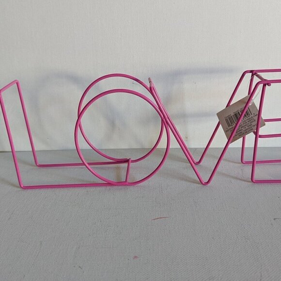 NWT Pink Wire 3D 'Love' Retro Sign Modern MCM 1970's Deco Summer Home Decor NEW - Picture 1 of 6